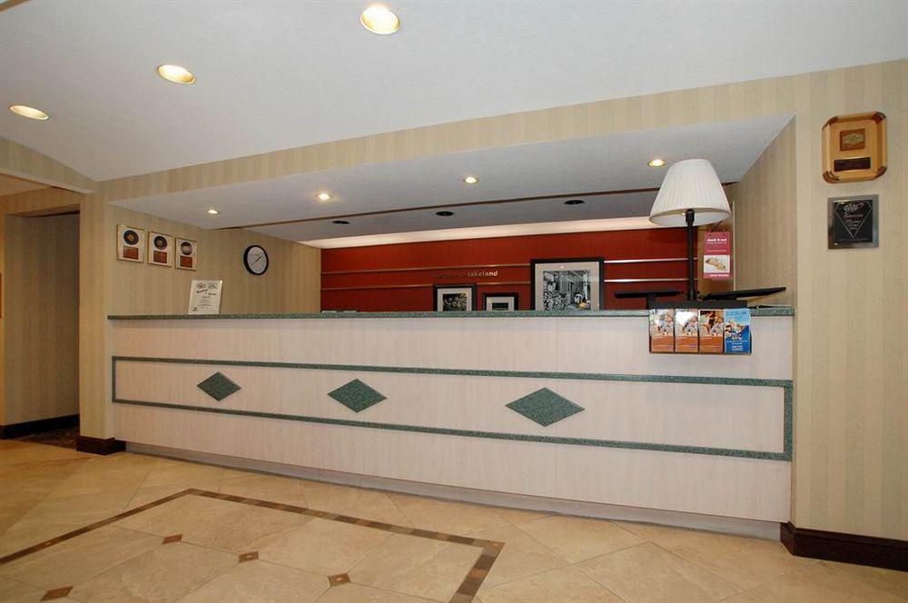 Hampton Inn Lakeland Beltér fotó
